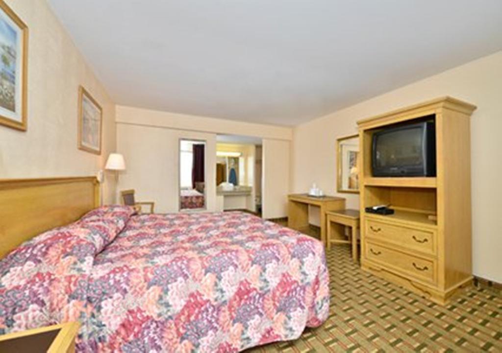 Bayview Inn And Suites أتلانتيك سيتي الغرفة الصورة
